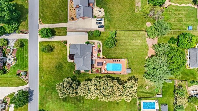 106 Sterling Springs Drive, Johnson City, TN 37604