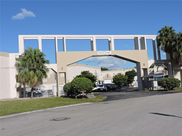 10431 NW 28th St E106, Doral, FL 33172