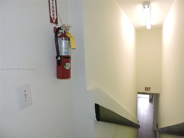 10431 NW 28th St E106, Doral, FL 33172