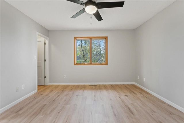 6130 Albert Lane, North Branch, MN 55056