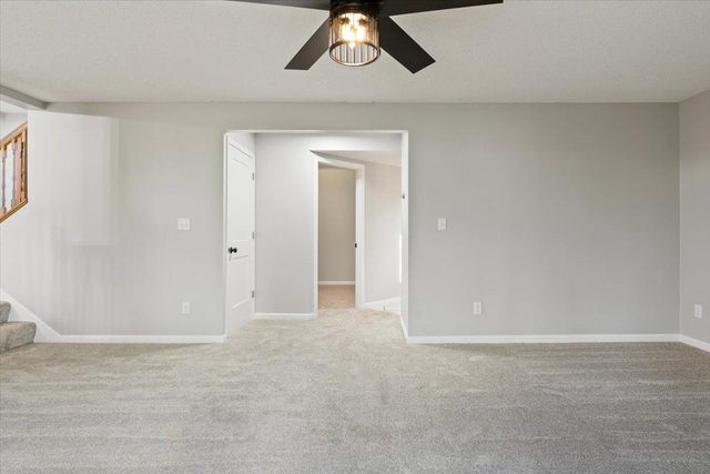 6130 Albert Lane, North Branch, MN 55056