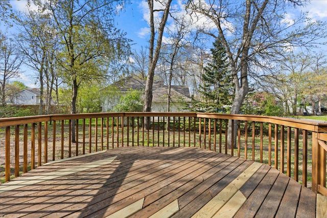 6130 Albert Lane, North Branch, MN 55056