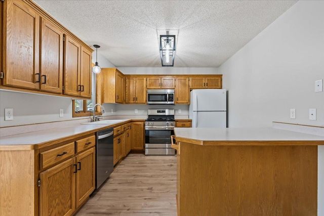 6130 Albert Lane, North Branch, MN 55056