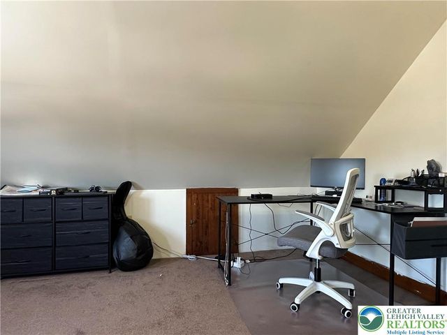 1566 Washington Avenue, Northampton Boro, PA 18067