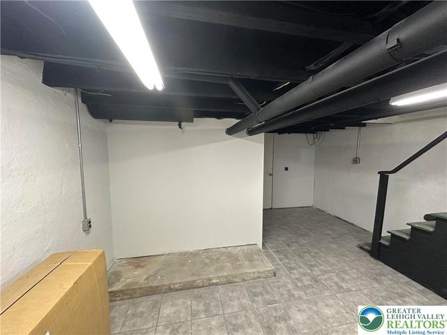 1566 Washington Avenue, Northampton Boro, PA 18067