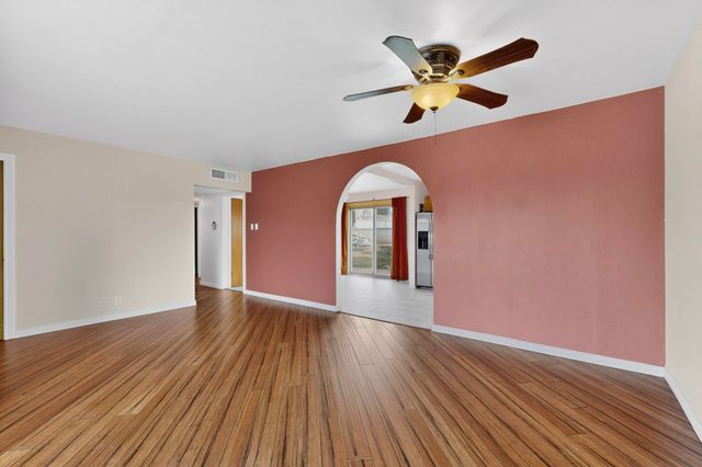 1722 Vermont Street NE, Albuquerque, NM 87110