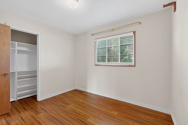 1722 Vermont Street NE, Albuquerque, NM 87110