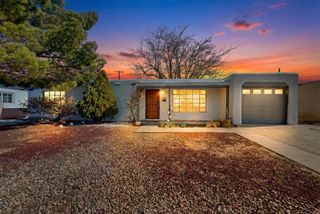 1722 Vermont Street NE, Albuquerque, NM 87110