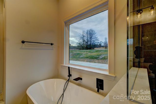 648 Kiser Road, Bessemer City, NC 28016