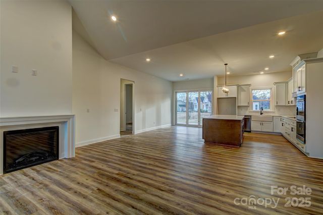 648 Kiser Road, Bessemer City, NC 28016