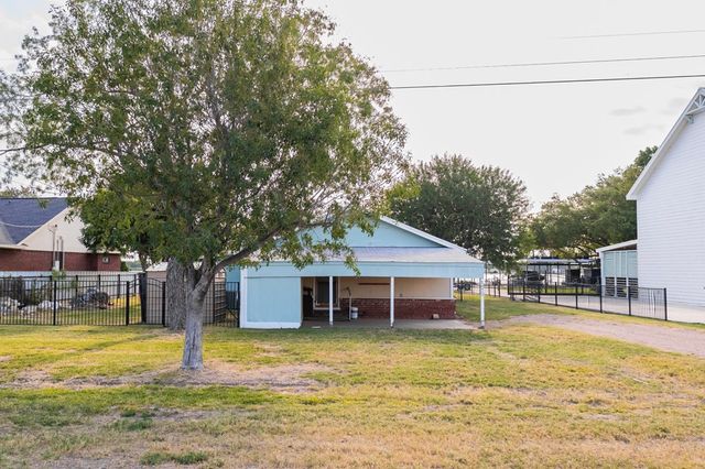 1872 S Concho Drive, San Angelo, TX 76904