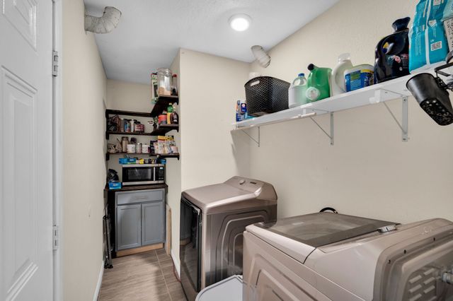 4208 Wiman Drive, Fort Worth, TX 76119