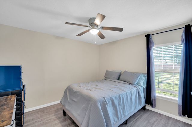 4208 Wiman Drive, Fort Worth, TX 76119