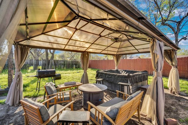 4208 Wiman Drive, Fort Worth, TX 76119