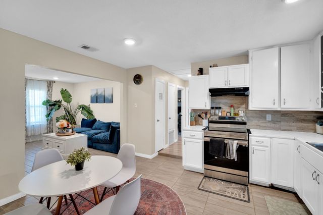 4208 Wiman Drive, Fort Worth, TX 76119