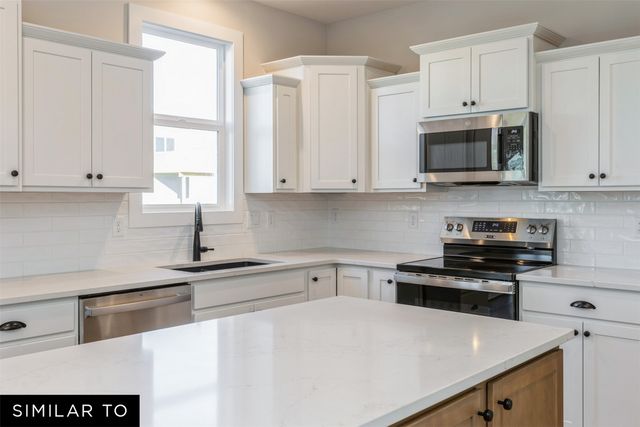 547 34th Street SE, Altoona, IA 50009