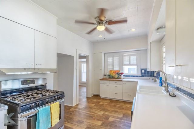 48 N Central Avenue, Hamlin, TX 79520