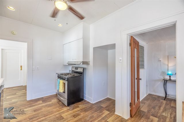 48 N Central Avenue, Hamlin, TX 79520