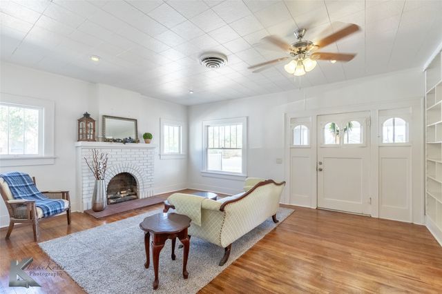 48 N Central Avenue, Hamlin, TX 79520