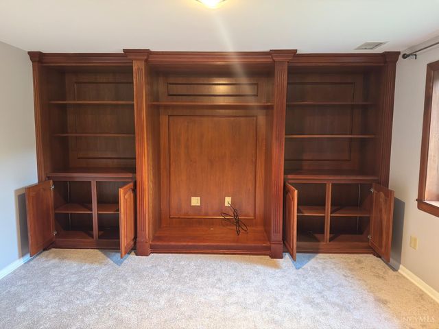 485 Hyde Park Drive, Hamilton, OH 45013