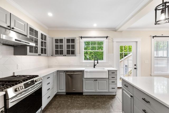 19 Brooklawn Terrace, Lynn, MA 01904