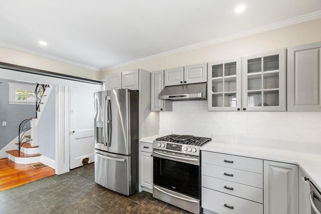 19 Brooklawn Terrace, Lynn, MA 01904