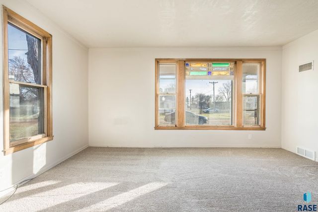 200 E 3rd St Street, Worthing, SD 57077