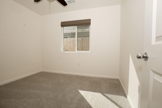 7070 Elm Street, Visalia, CA 93291