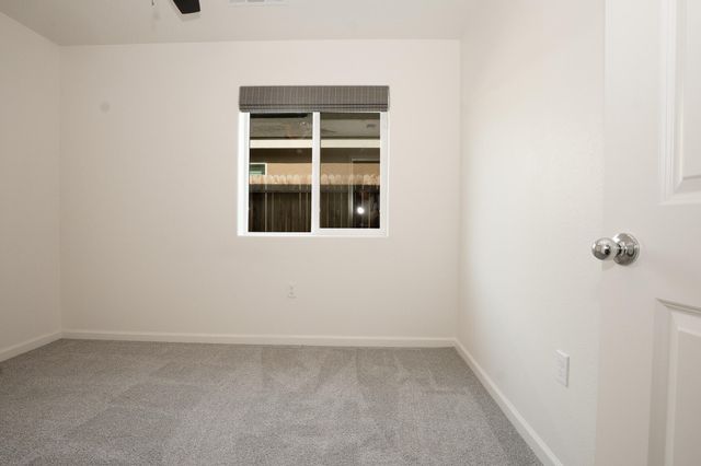 7070 Elm Street, Visalia, CA 93291