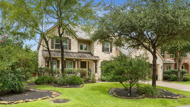 10 Black Spruce Court, The Woodlands, TX 77389