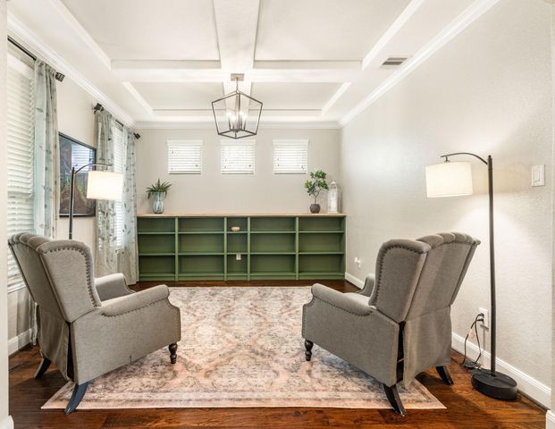 10 Black Spruce Court, The Woodlands, TX 77389