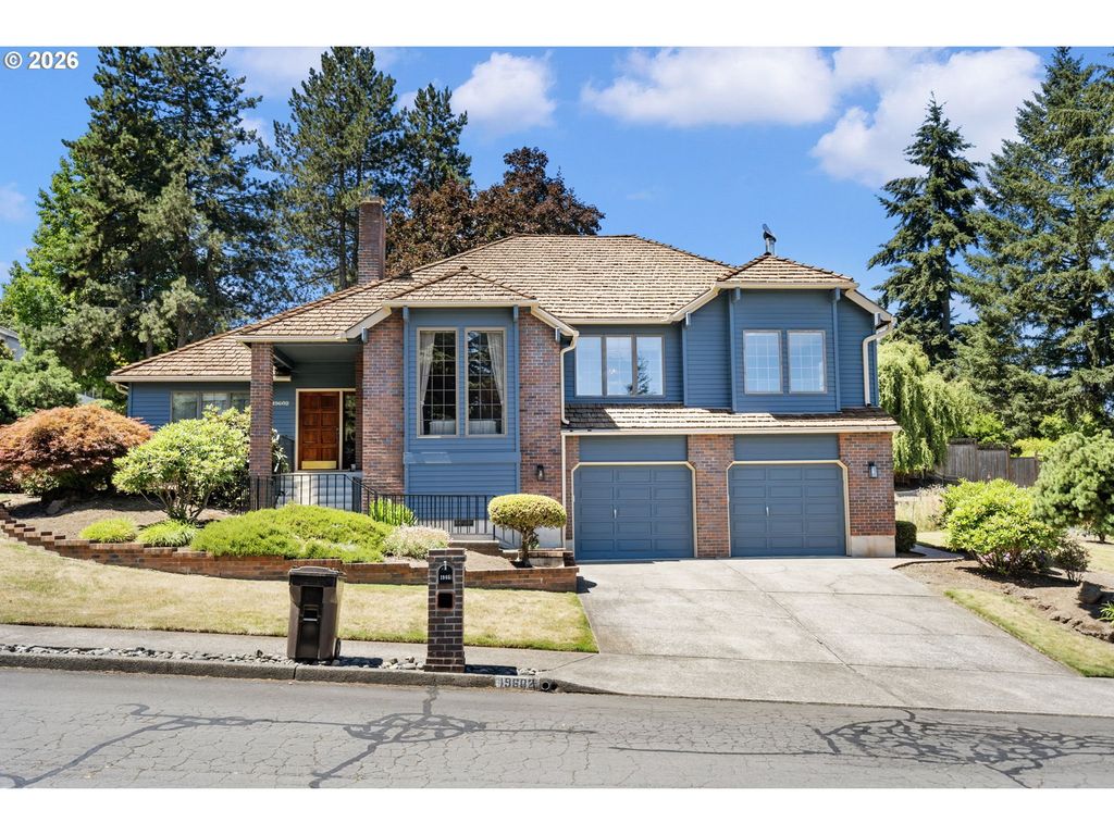 19602 WILDWOOD Dr, West Linn, OR 97068