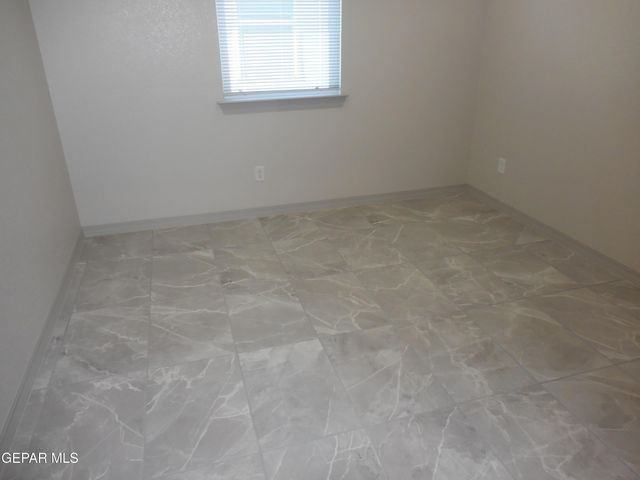 12817 Giovanni Grajeda Avenue, El Paso, TX 79928