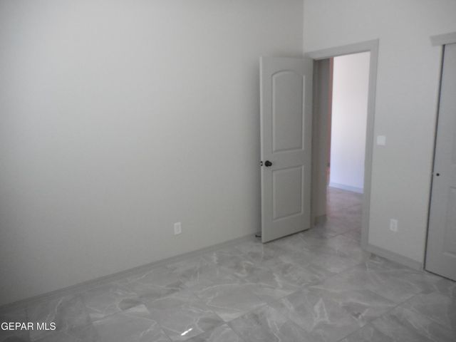 12817 Giovanni Grajeda Avenue, El Paso, TX 79928