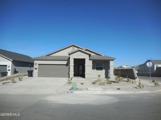 12817 Giovanni Grajeda Avenue, El Paso, TX 79928