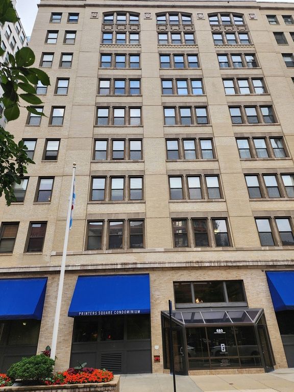 680 S Federal Street 909, Chicago, IL 60605
