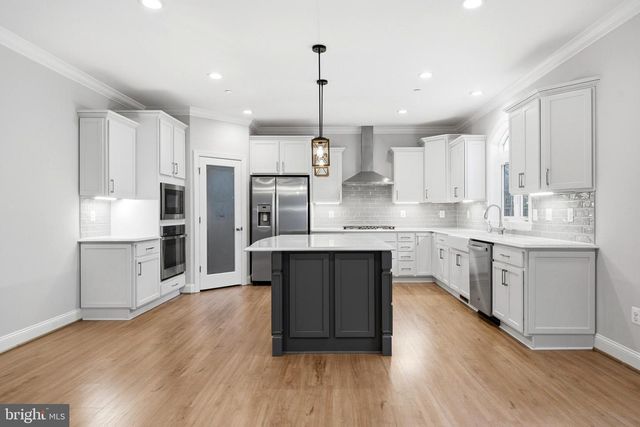 7930 JUSTICE CHASE CT, La Plata, MD 20646