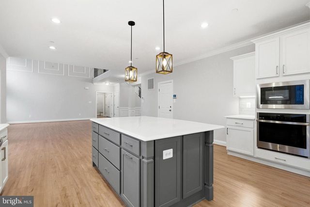 7930 JUSTICE CHASE CT, La Plata, MD 20646