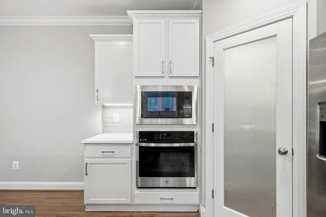 7930 JUSTICE CHASE CT, La Plata, MD 20646