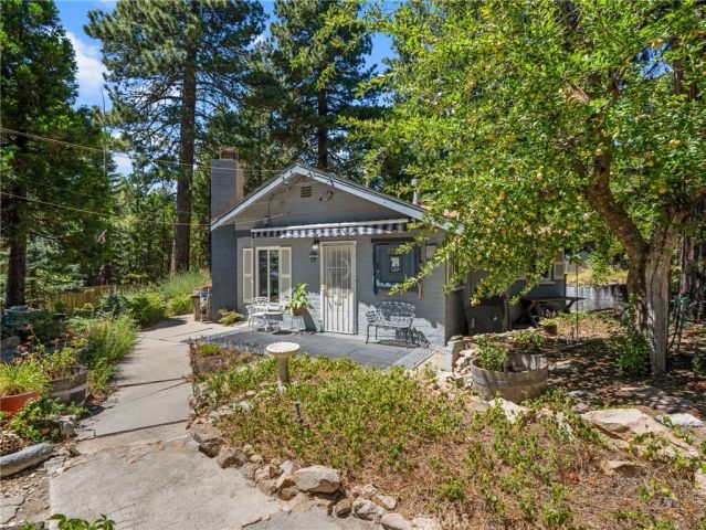 2578 Rim Of The World, Running Springs, CA 92382