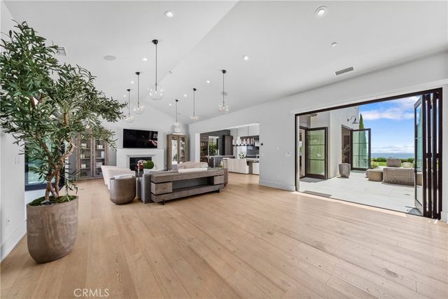 12 Water Port, Newport Coast, CA 92657