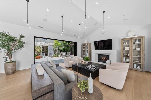 12 Water Port, Newport Coast, CA 92657