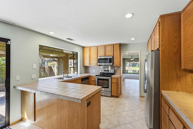 11316 Gold Country Blvd, Gold River, CA 95670