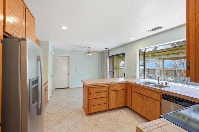 11316 Gold Country Blvd, Gold River, CA 95670