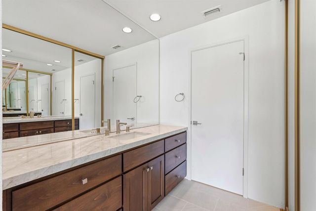 11316 Gold Country Blvd, Gold River, CA 95670