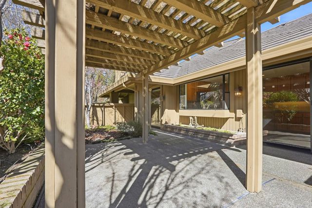 11316 Gold Country Blvd, Gold River, CA 95670