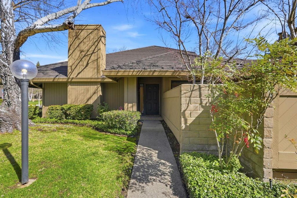 11316 Gold Country Blvd, Gold River, CA 95670