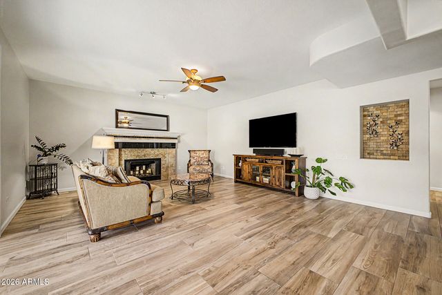 2547 E AMBER RIDGE Way, Phoenix, AZ 85048