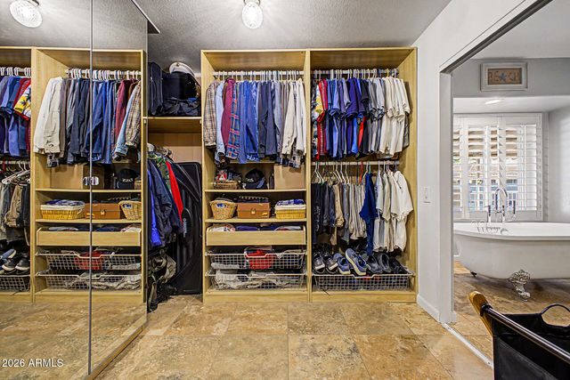 2547 E AMBER RIDGE Way, Phoenix, AZ 85048