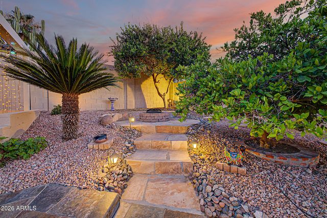 2547 E AMBER RIDGE Way, Phoenix, AZ 85048